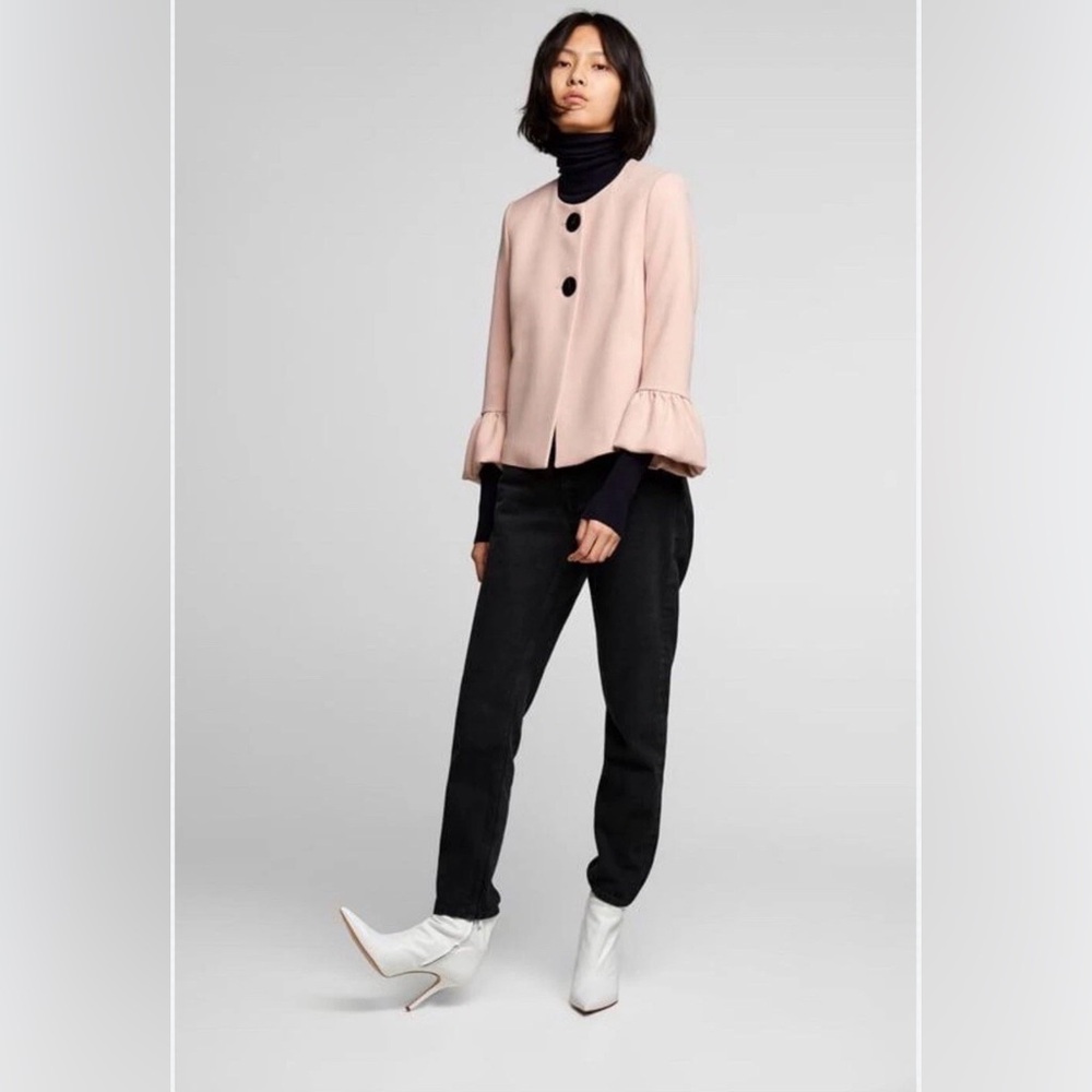 Zara Basics Women’s Blush Pink Ruffle Cuff Blazer Jacket Size Small, Spring